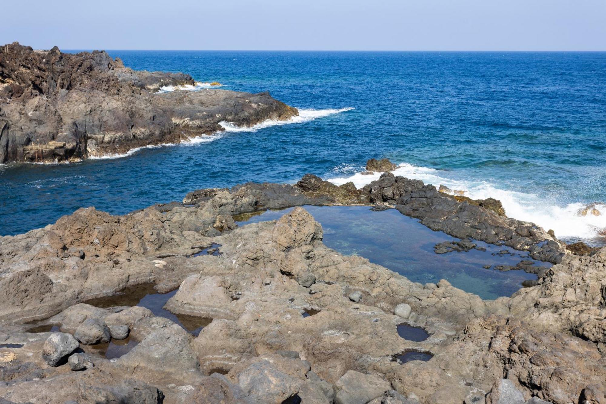 Ferienhaus Okstay - House In Front Of A Natural Pool - El Caleton